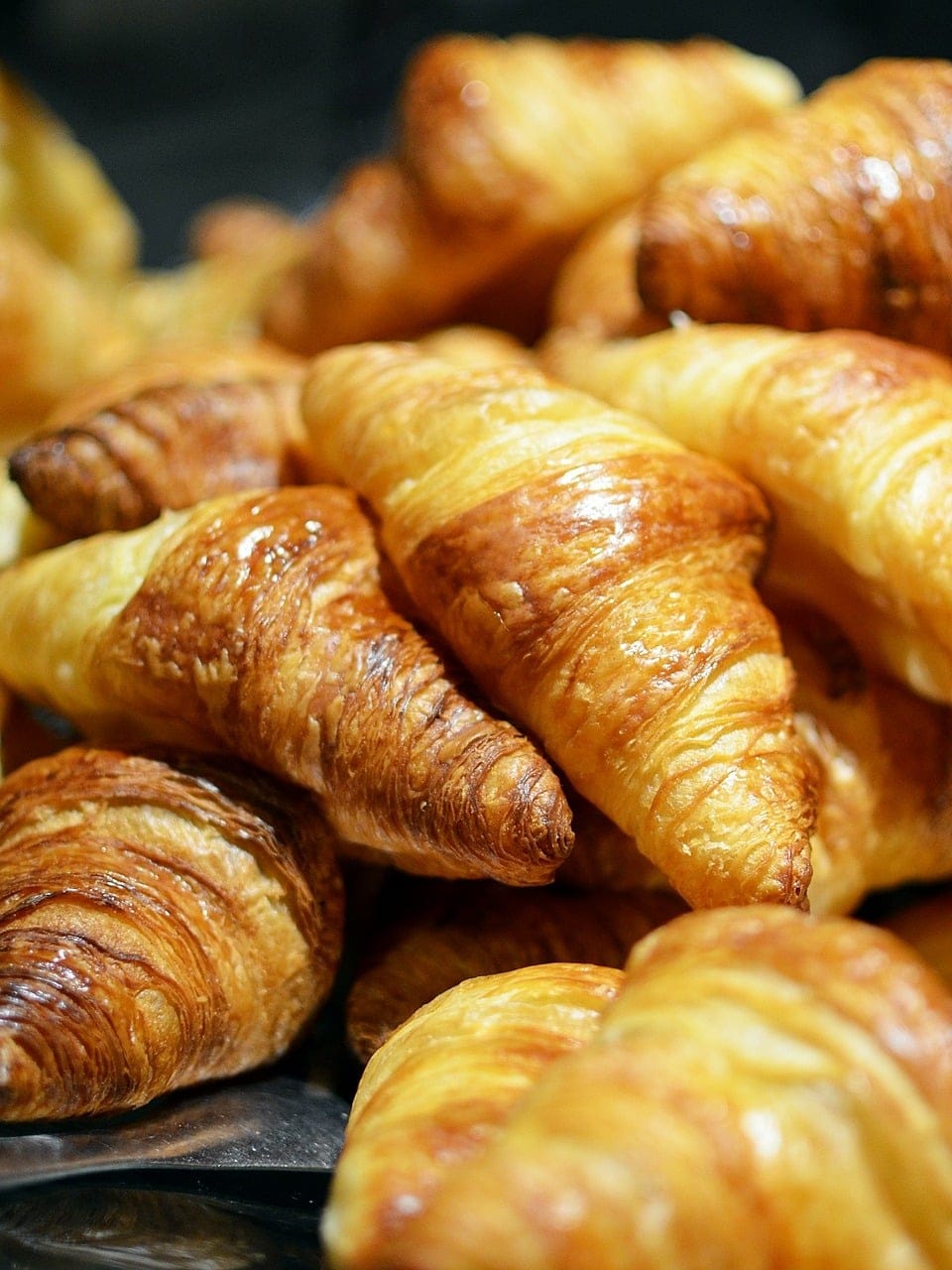 croissant-101636_1280.jpg